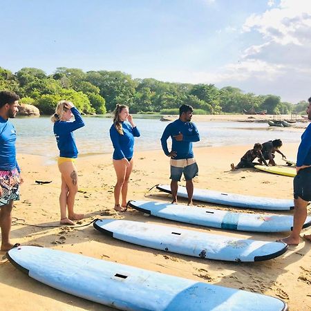 מלון ארוגם Star Rest Surf Camp Arugambay מראה חיצוני תמונה